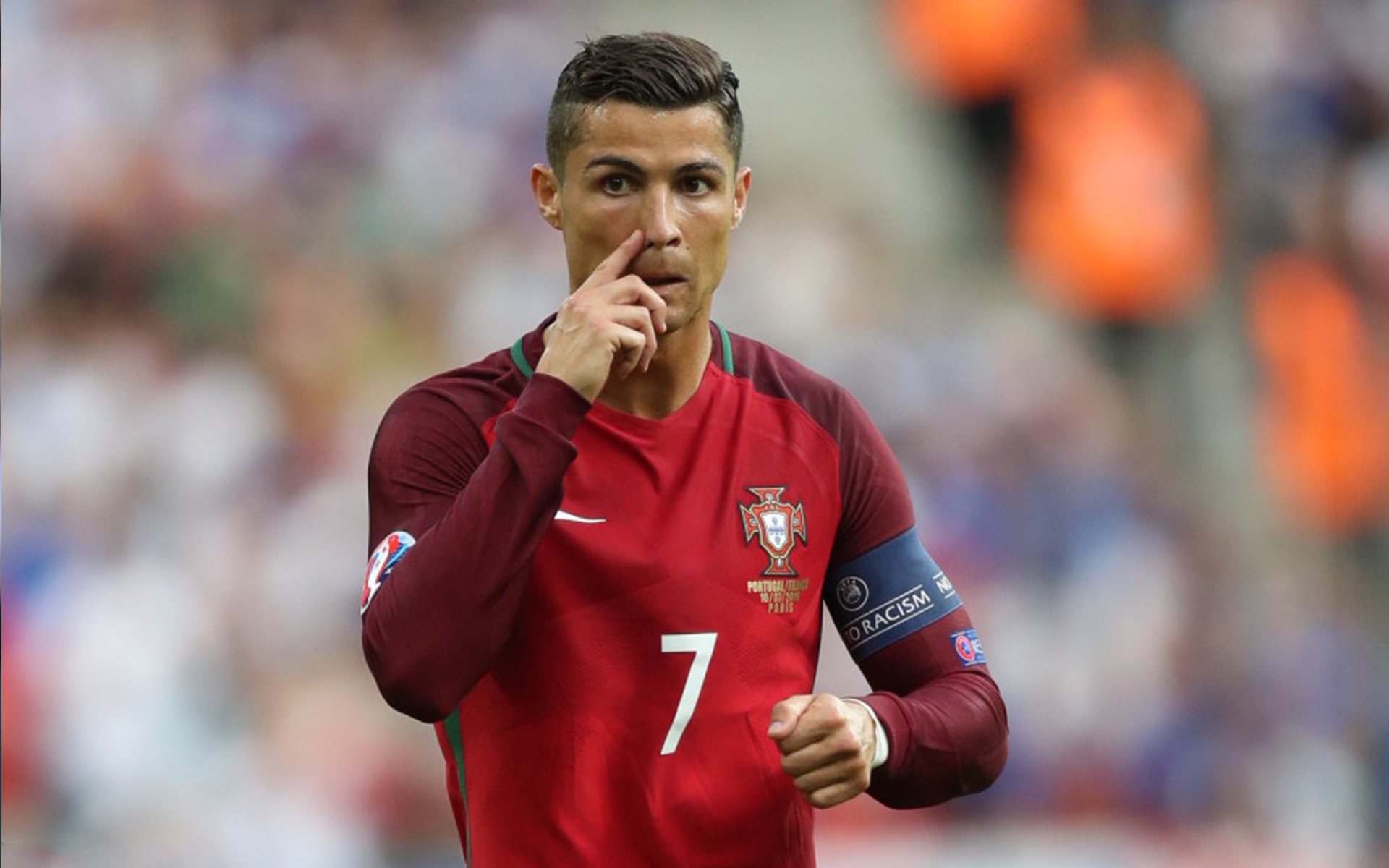 广州队主场获胜，取得胜利保持不败纪录，足球广州队主场在哪里